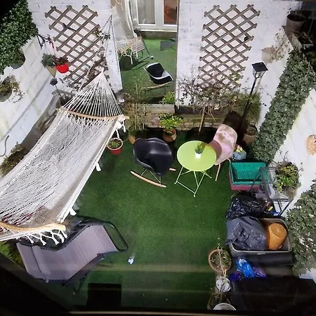 Trinity 2 Bed With Mezzanine Dublin