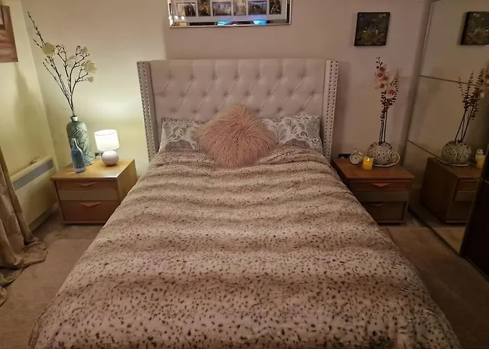 Trinity 2 Bed With Mezzanine Dublin