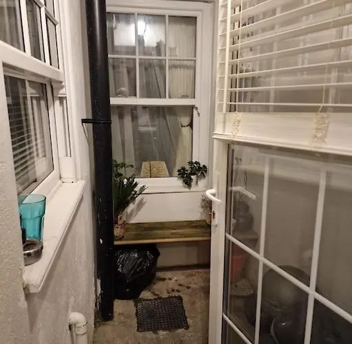 Apartment Trinity 2 Bed With Mezzanine *